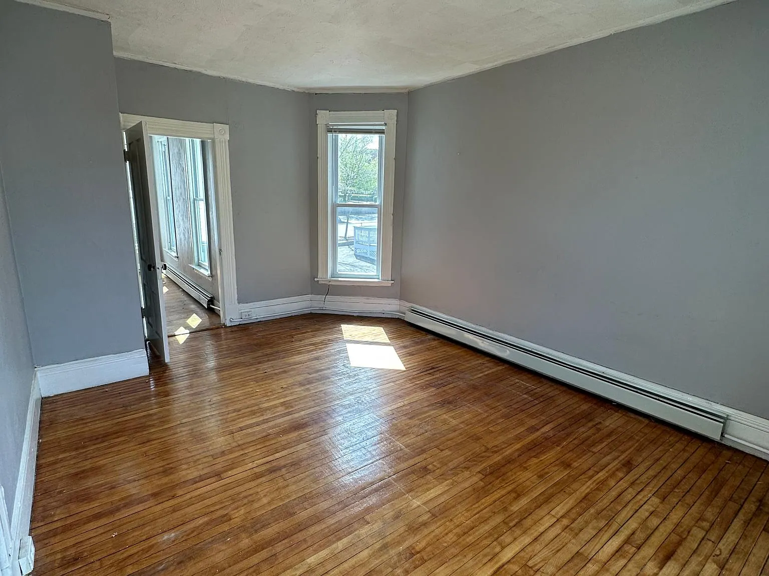 39 West St — Photo 2