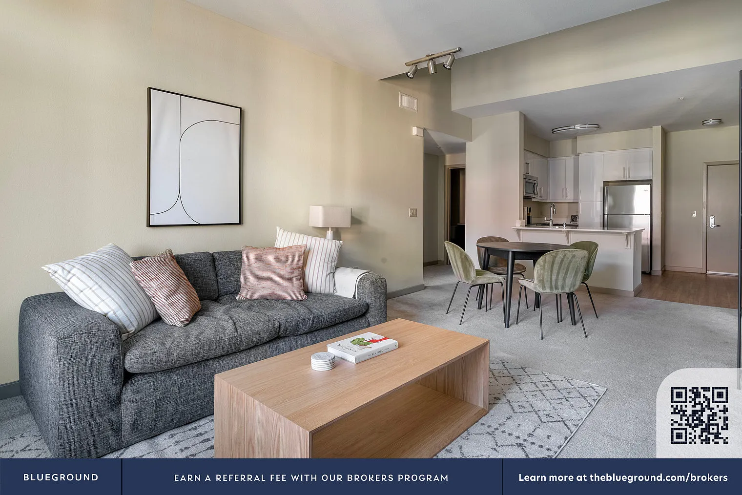 3 bed, 2.0 bath, 1470 sqft, $3,400 — Photo 3