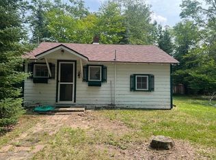 8682 Paradise Trl, Carp Lake, MI 49718