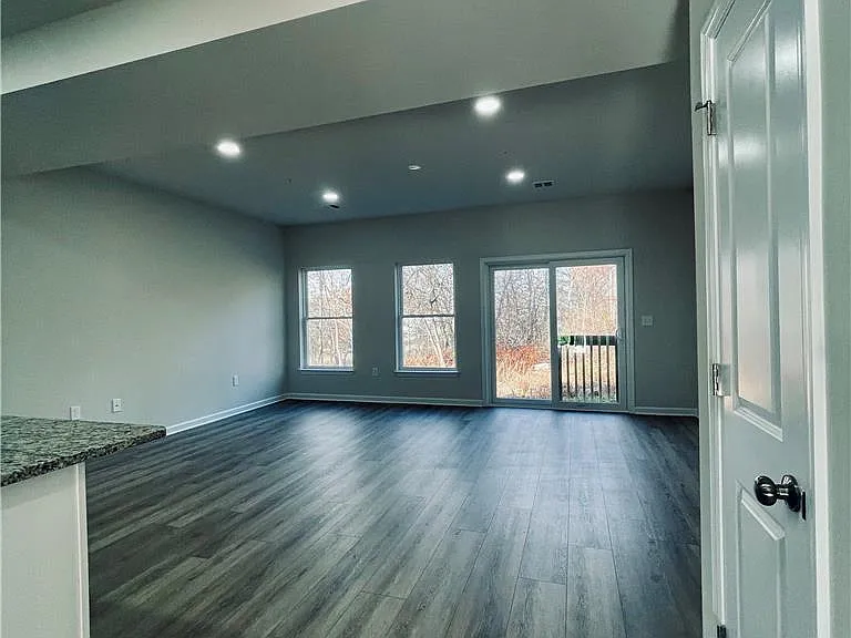 314 Barber St #35 — Photo 19