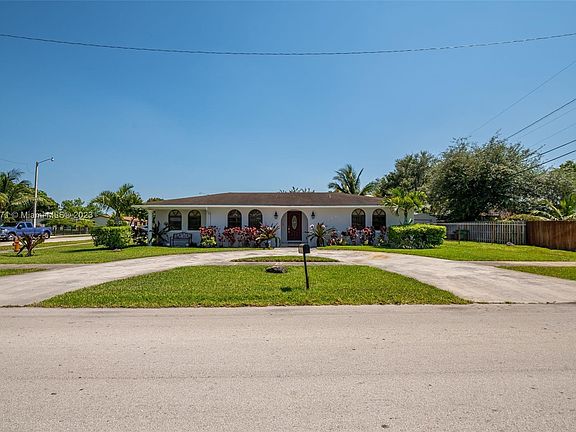 2nd image of 3760 NW 157th St