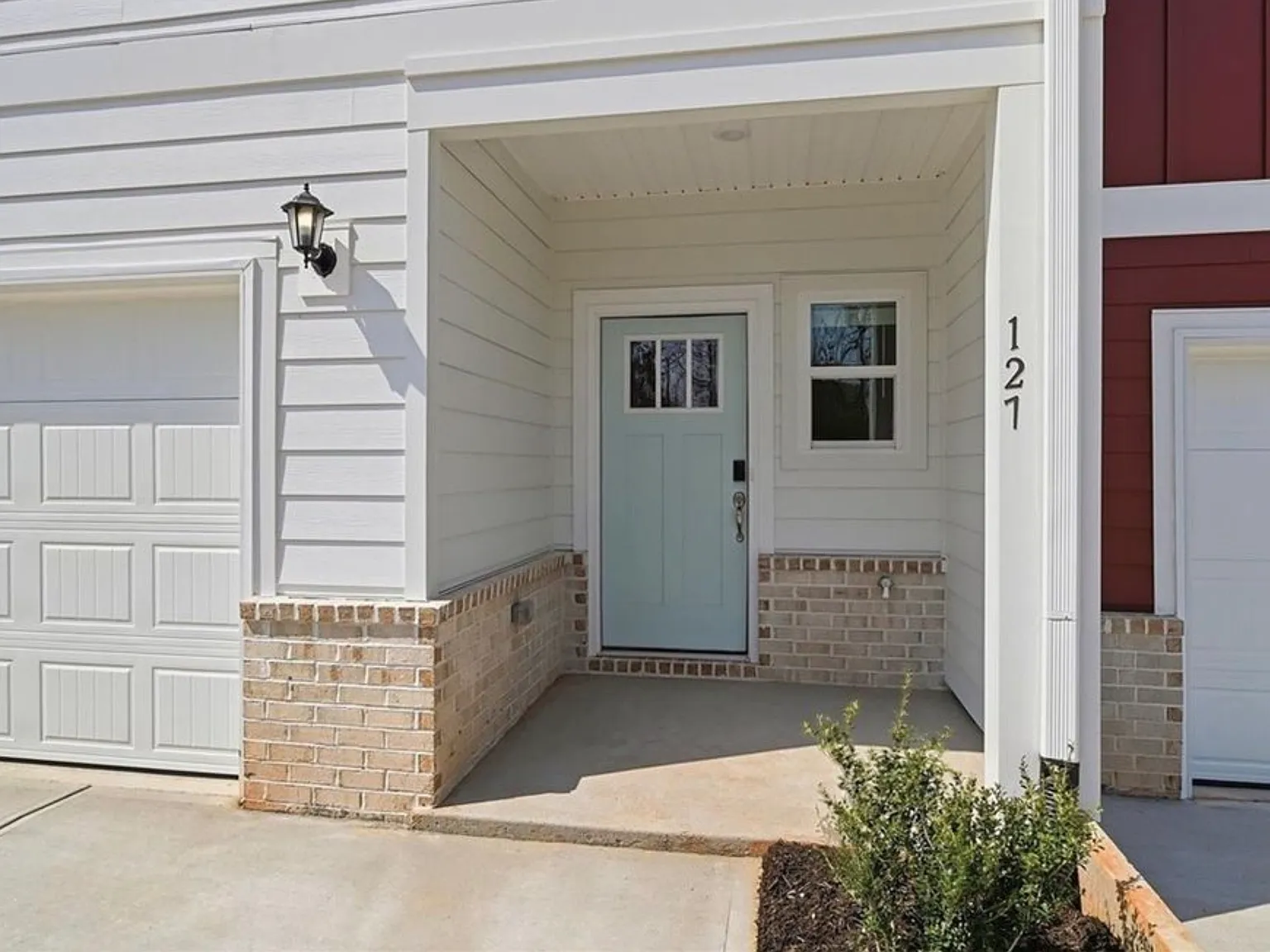 3 bed, 2.5 bath, 1550 sqft, $1,850 — Photo 2