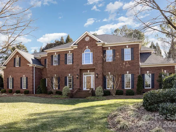 801 Shetland Pl NW, Concord, NC 28027