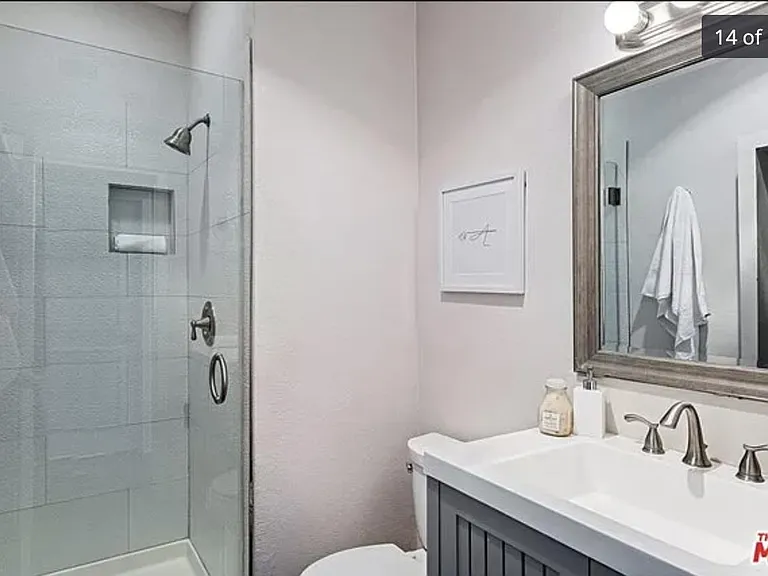 832 Palm Ave #105 — Photo 14