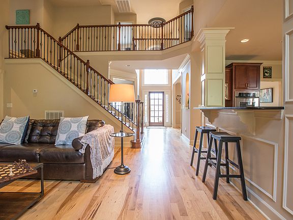 Beautiful, open floor plan