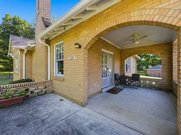 4th image of 3509 Golf St