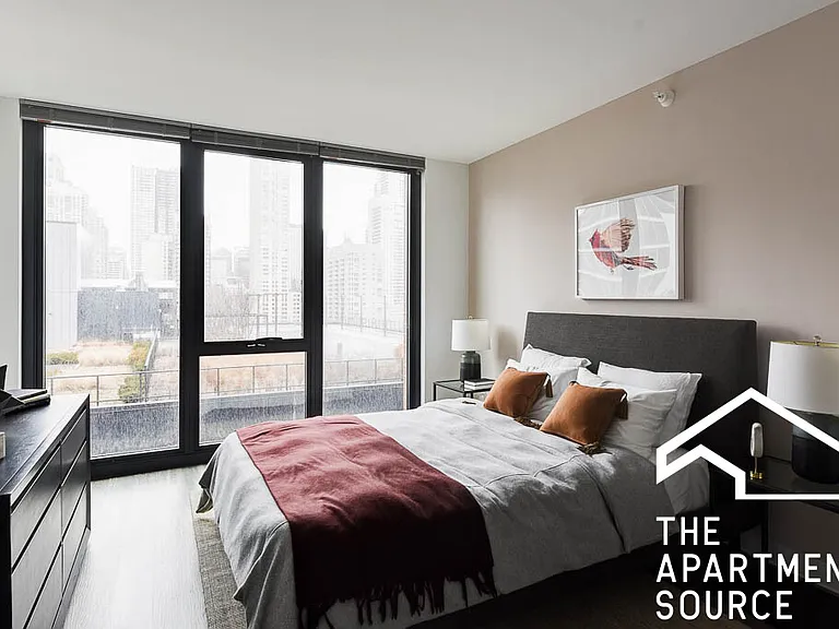 637 Wells 1bed 1bath — Photo 4