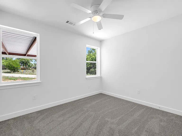 1701 Lakewood — Photo 15