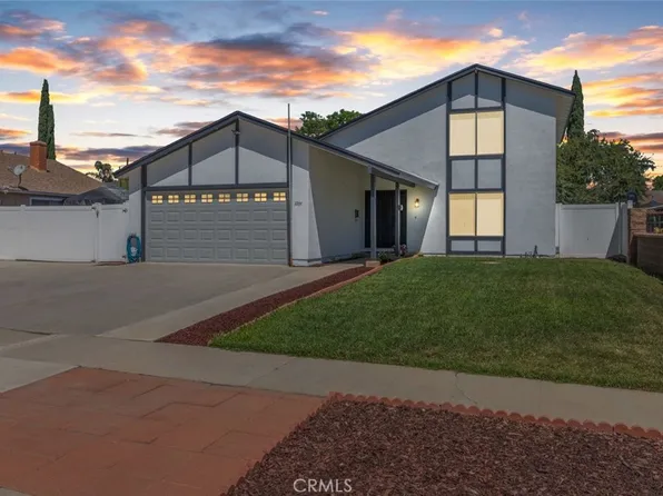 1005 Acacia St, Corona, CA 92879