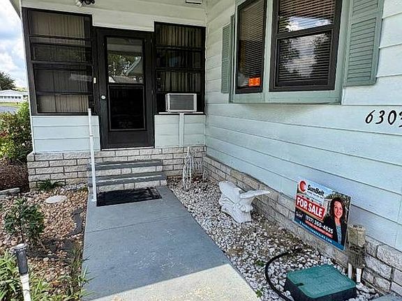 3rd image of 6303 La Costa Dr