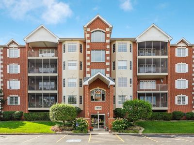7919 Trinity Cir UNIT 4NE, Tinley Park, IL, 60487