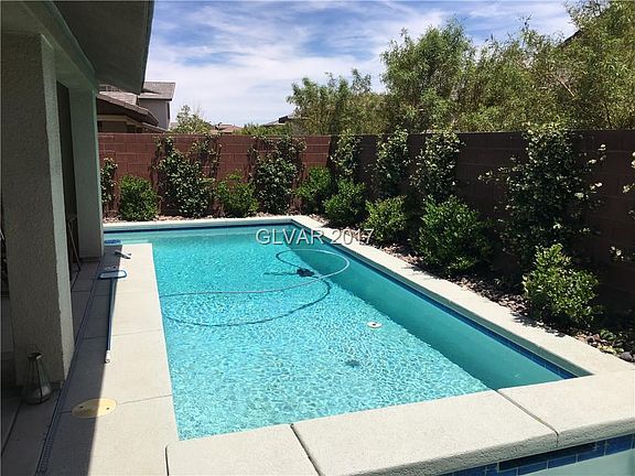 3rd image of 10577 Acacia Park Pl