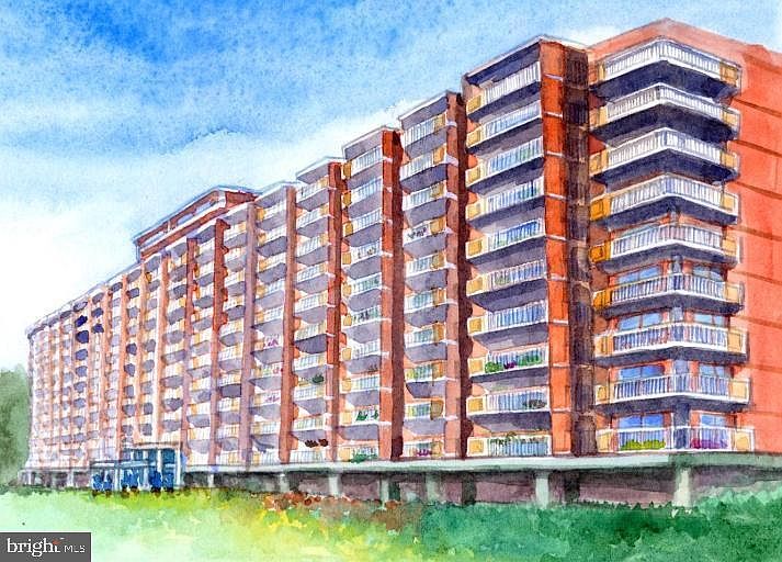 1st image of 1300 Army Navy Dr #1103