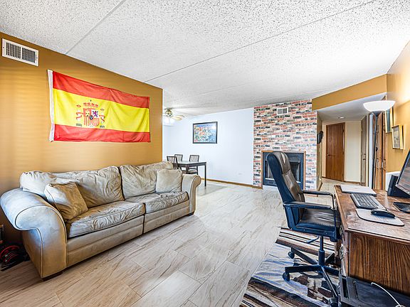 4th image of 1226 Chalet Rd #2-102