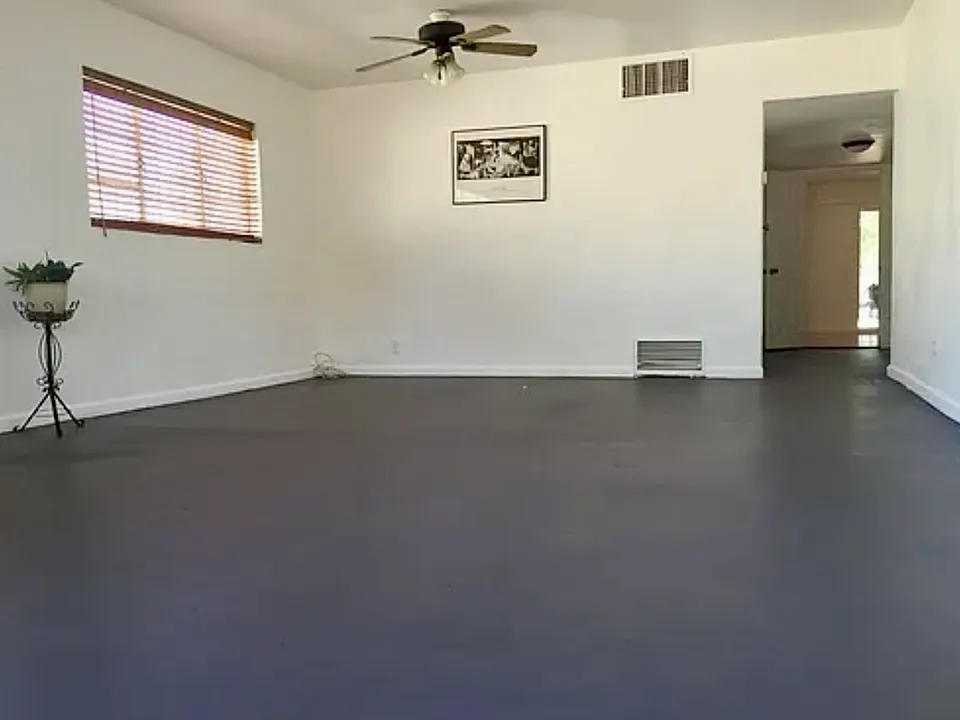 1108 E Alta Vista St