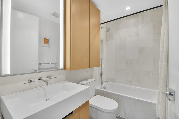 Rented by Compass | media 10