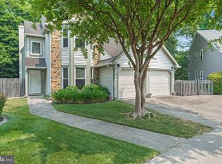 4 Innes Ct, Mount Laurel, NJ 08054