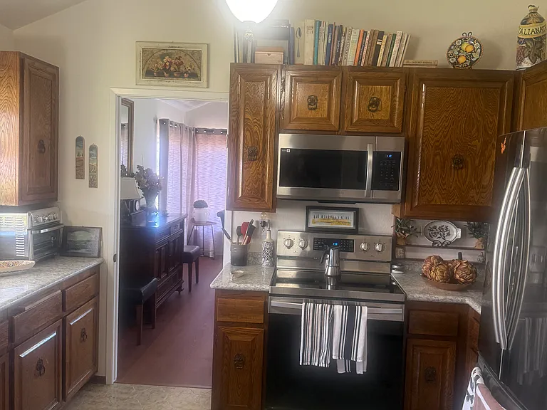 8148 Dicenza Ln — Photo 21