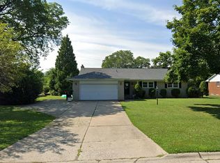 17135 Lincoln Dr, Southfield, MI 48075