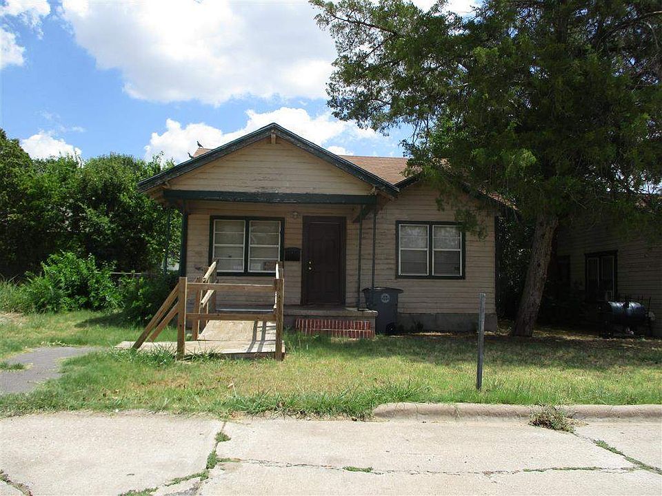 2nd image of 2516 SW E Ave