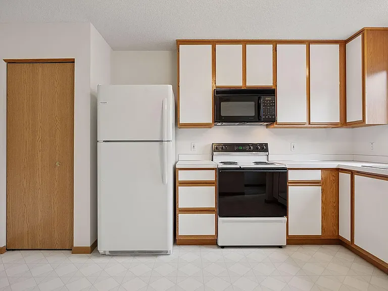 9110 Terra Verde Trl — Photo 10