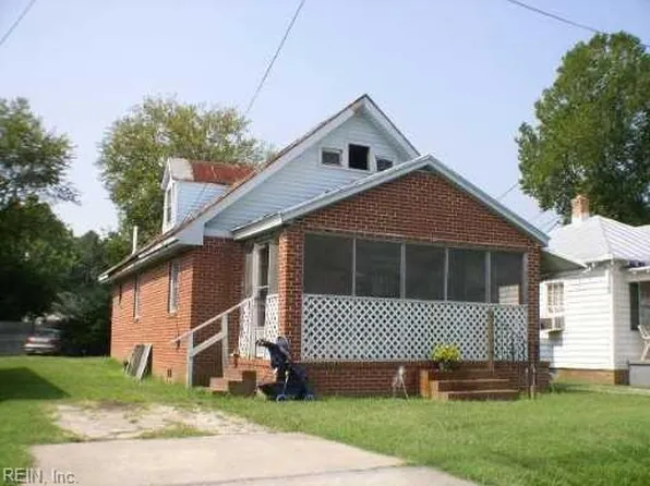 115 Lewis Ave, Suffolk, VA 23434