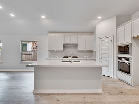 4th image of 257 Du Bois Ln