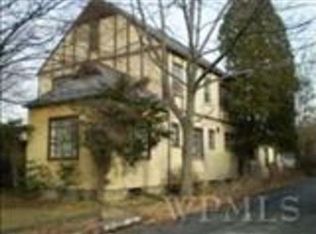 2002 E Main St, Mohegan Lake, NY 10547