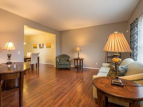 2nd image of 348 Twinbrook Dr