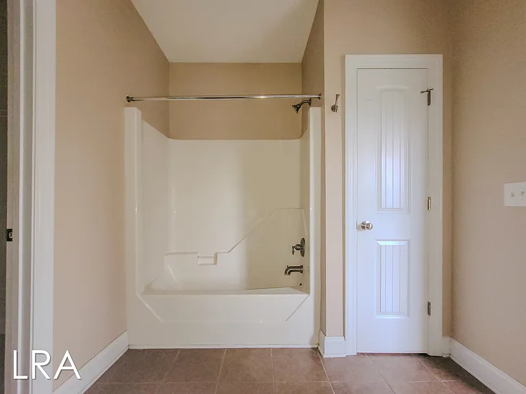 300 Gateway Dr #346 — Photo 25