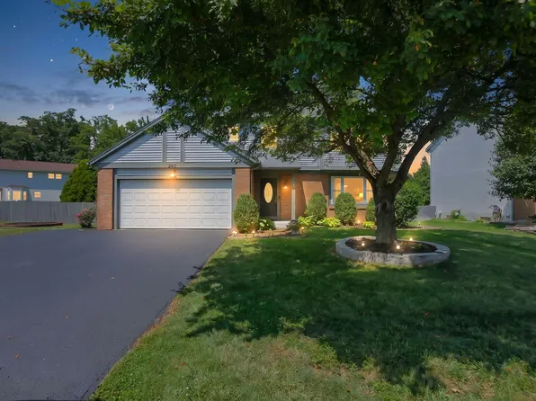 247 Colony Park Dr, Pickerington, OH 43147