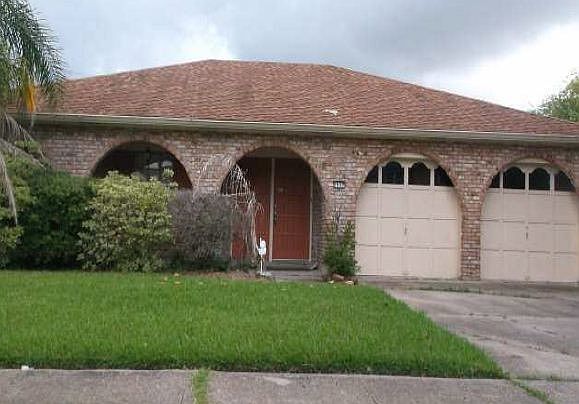2nd image of 2117 S Glencove Ln