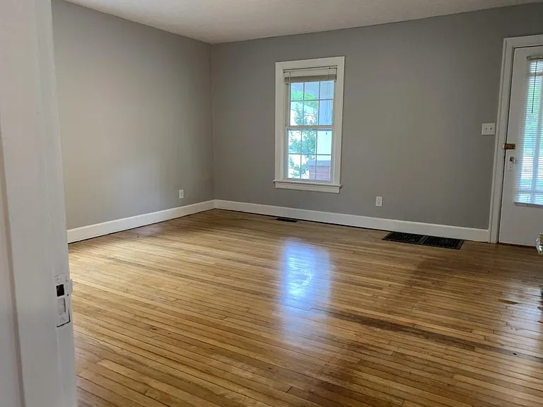 1200 Garrison Ave — Photo 7