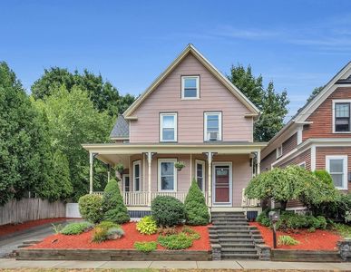 48 Birch St, Lowell, MA, 01852