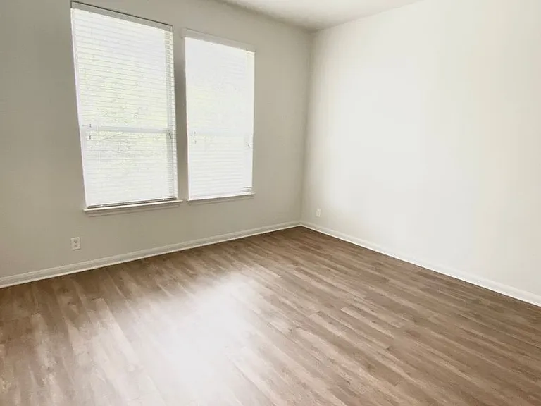2406 Allred Dr #A — Photo 10