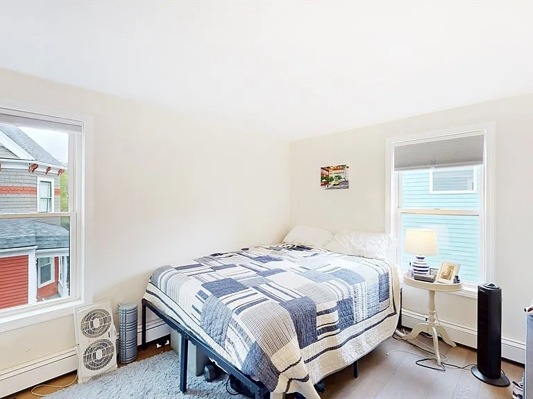 4 Saginaw Ave #2 — Photo 5