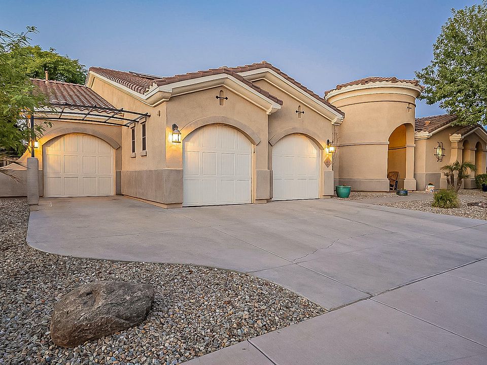1st image of 20150 E Silver Creek Ln
