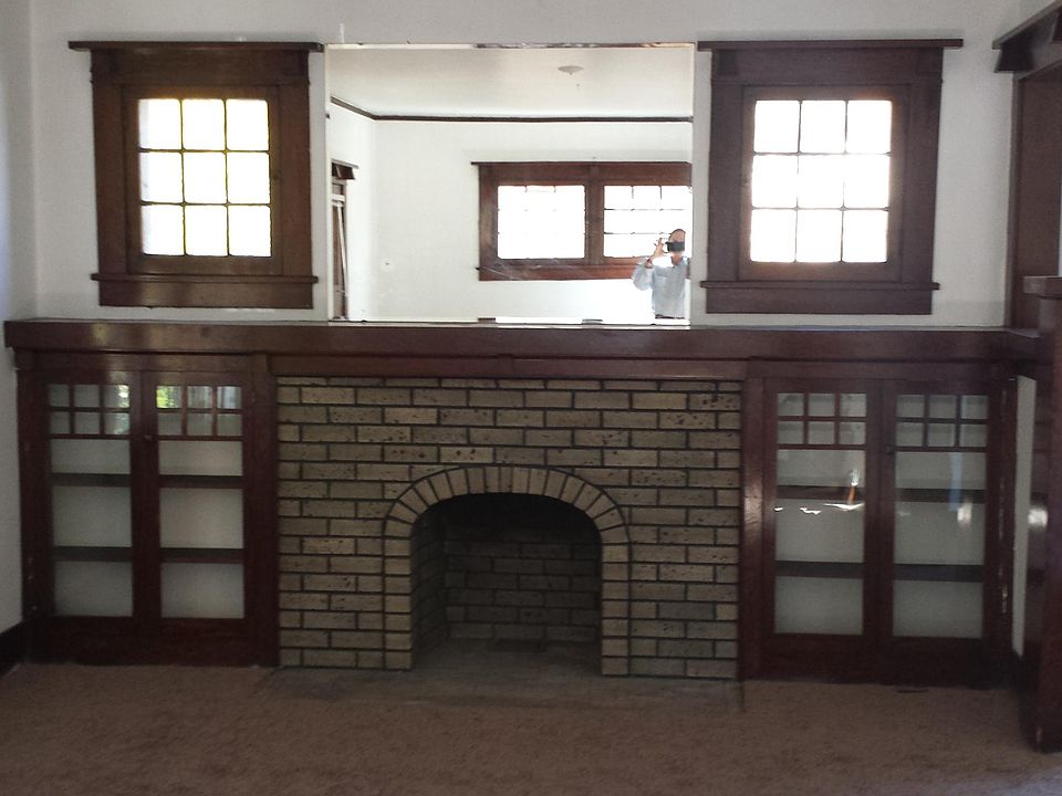 2nd image of 574 N Emerson St