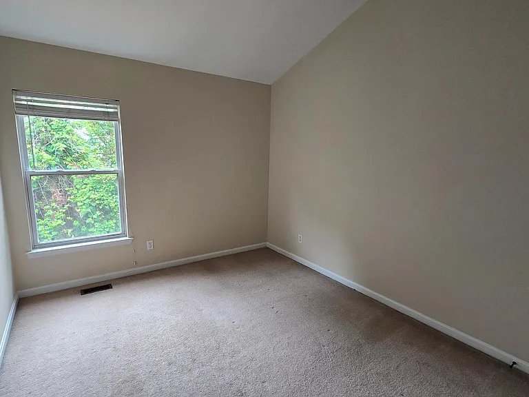 2919 Mainstone Dr — Photo 12