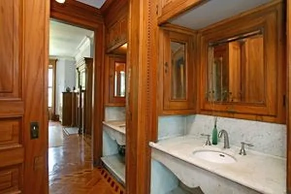 Sold by Douglas Elliman | media 28