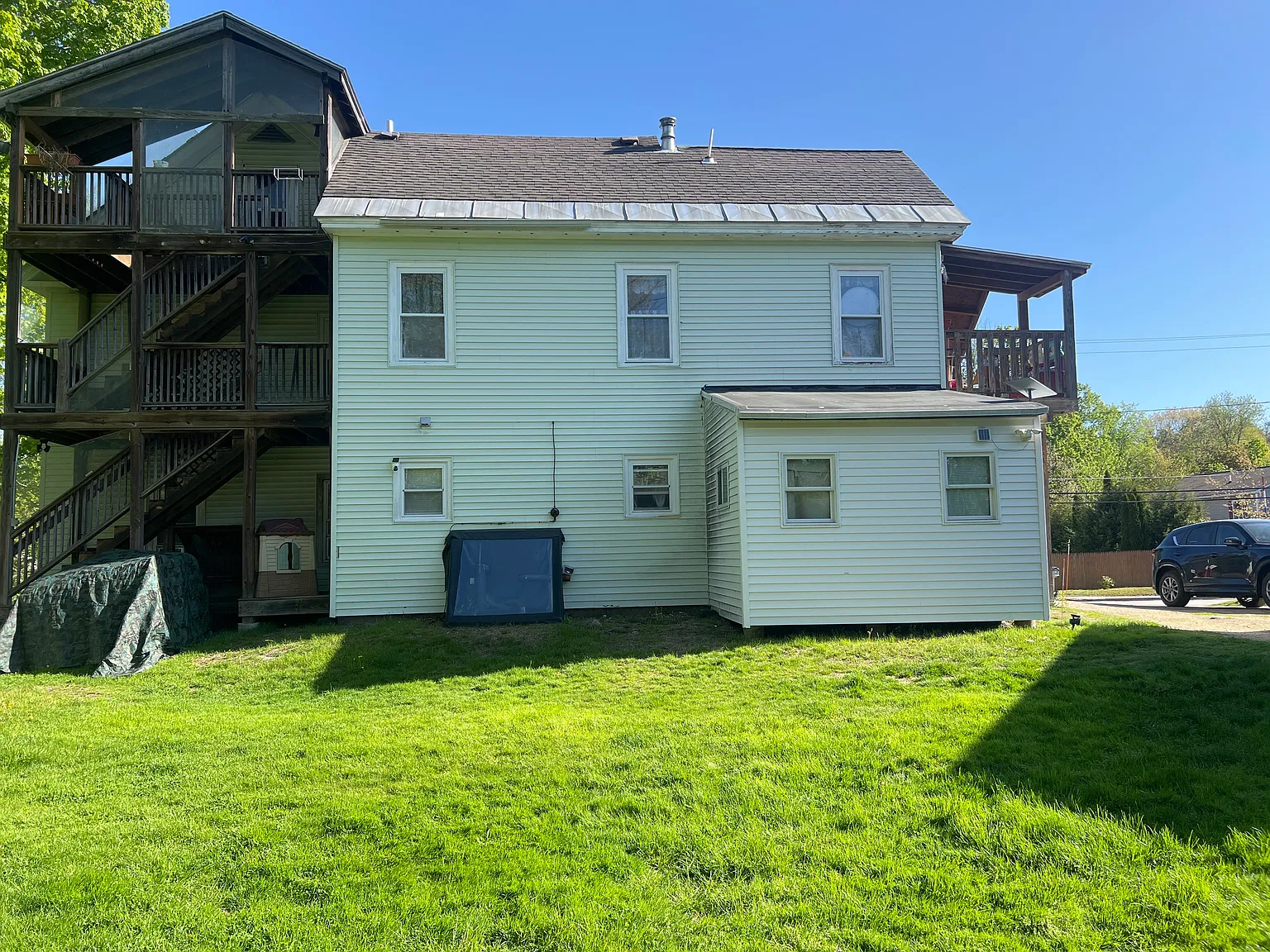65 Mill St — Photo 3