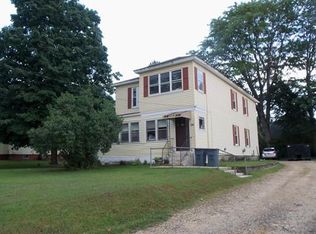 54 Pleasant St, Baldwinville, MA 01436