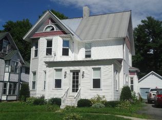 7 Franklin St, Chateaugay, NY 12920