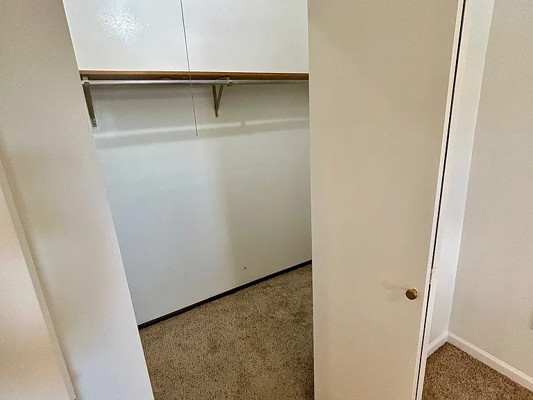 1606 Clawson St #D — Photo 15