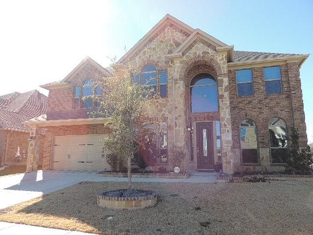 1st image of 352 Falstaff Dr