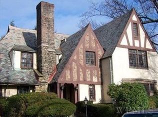 192 Overlook Rd, New Rochelle, NY 10804