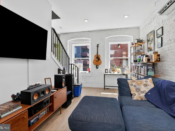 59 N 2nd St #16, Philadelphia, PA 19106