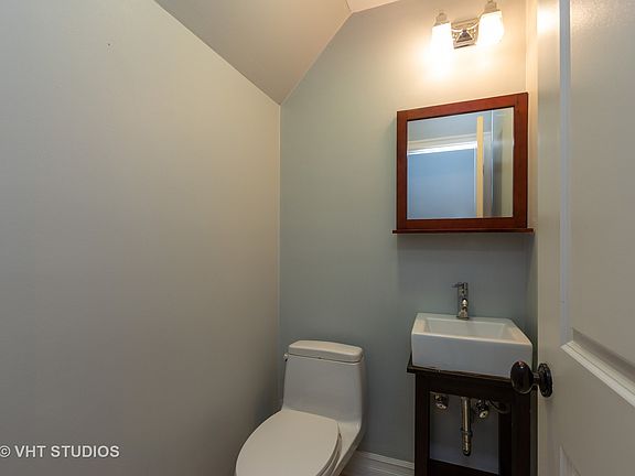 5th image of 1131 E Hyde Park Blvd APT A