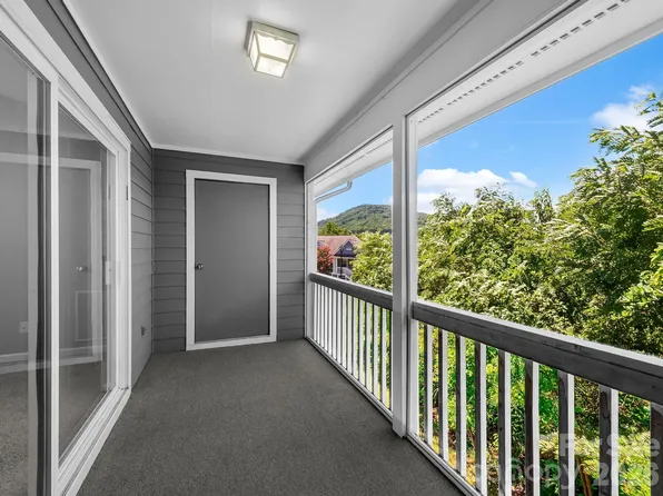 3404 Florham Pl, Asheville, NC 28806