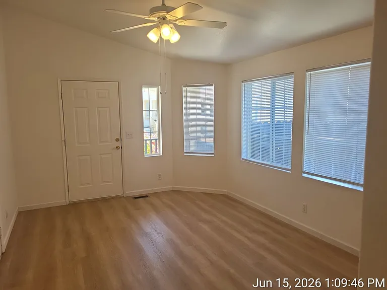 1240 Partridge Dr — Photo 2